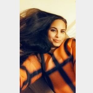 Meet your Posher, Juliana